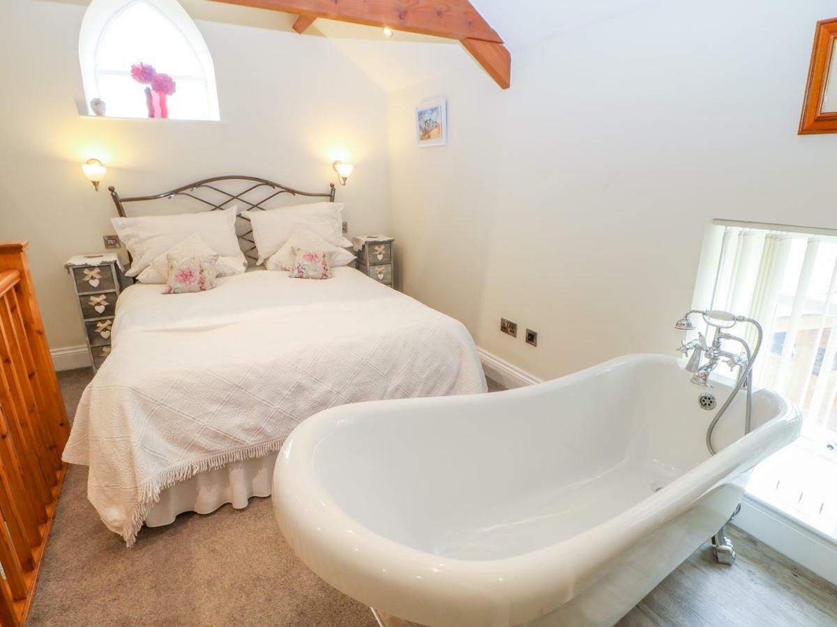The Dove Cote Villa Richmond  Luaran gambar
